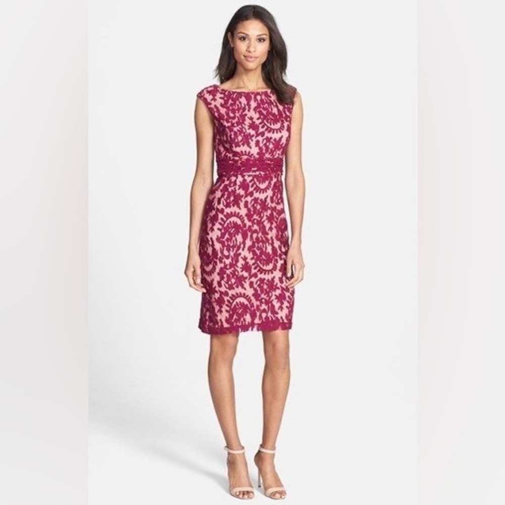 Adrianna Papell Berry Sheath Mini Dress With Lace Overlay & Cap Sleeves Sz 4